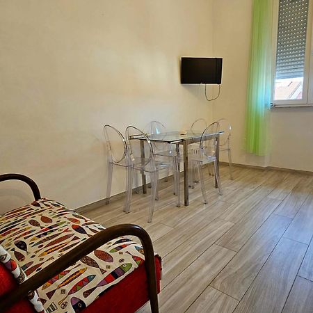 Appartement Acropolis à Viareggio Extérieur photo