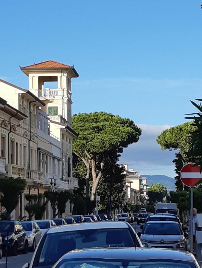 Appartement Acropolis à Viareggio Extérieur photo